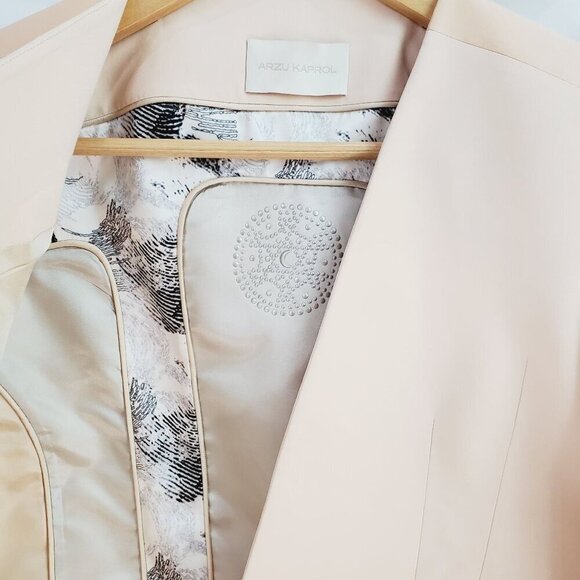 Arzu Kaprol Powder Mini Dress Back Zip Classic Cropped Jacket Set 42 - Picture 14 of 16